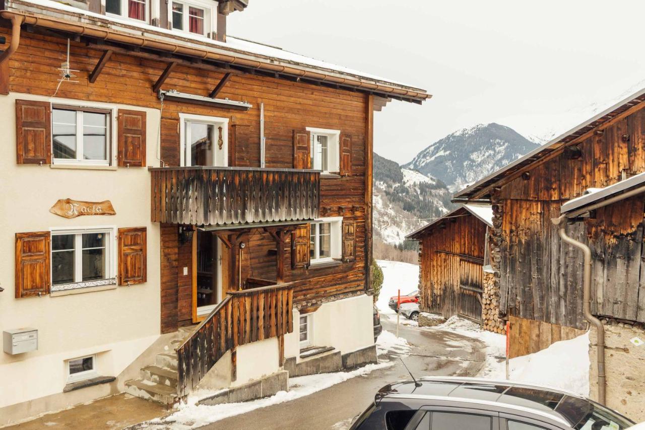 Casa Nacla Sedrun/Surrein公寓 外观 照片